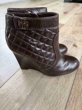 TORY BURCH Leila Quilted Leather Booties Boots